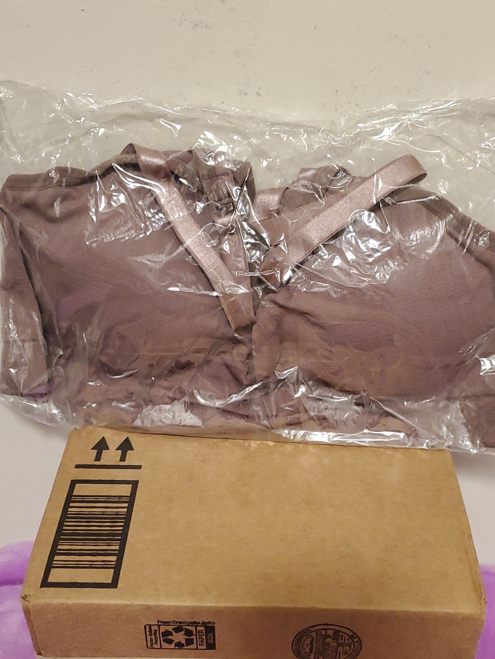 PrettyLittleThing Wireless Bra in Mauve Rose